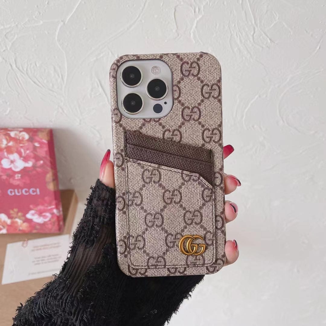 HypedEffects Embrace Italian Glamour The Gucci iPhone 15 Pouch Case